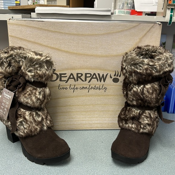 Bear paw brown furry boots - Picture 5 of 5